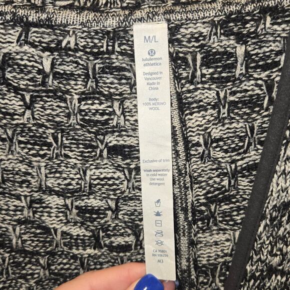 Lululemon Cardi All Day Merino wool oversized cardigan M/L - Picture 3 of 7